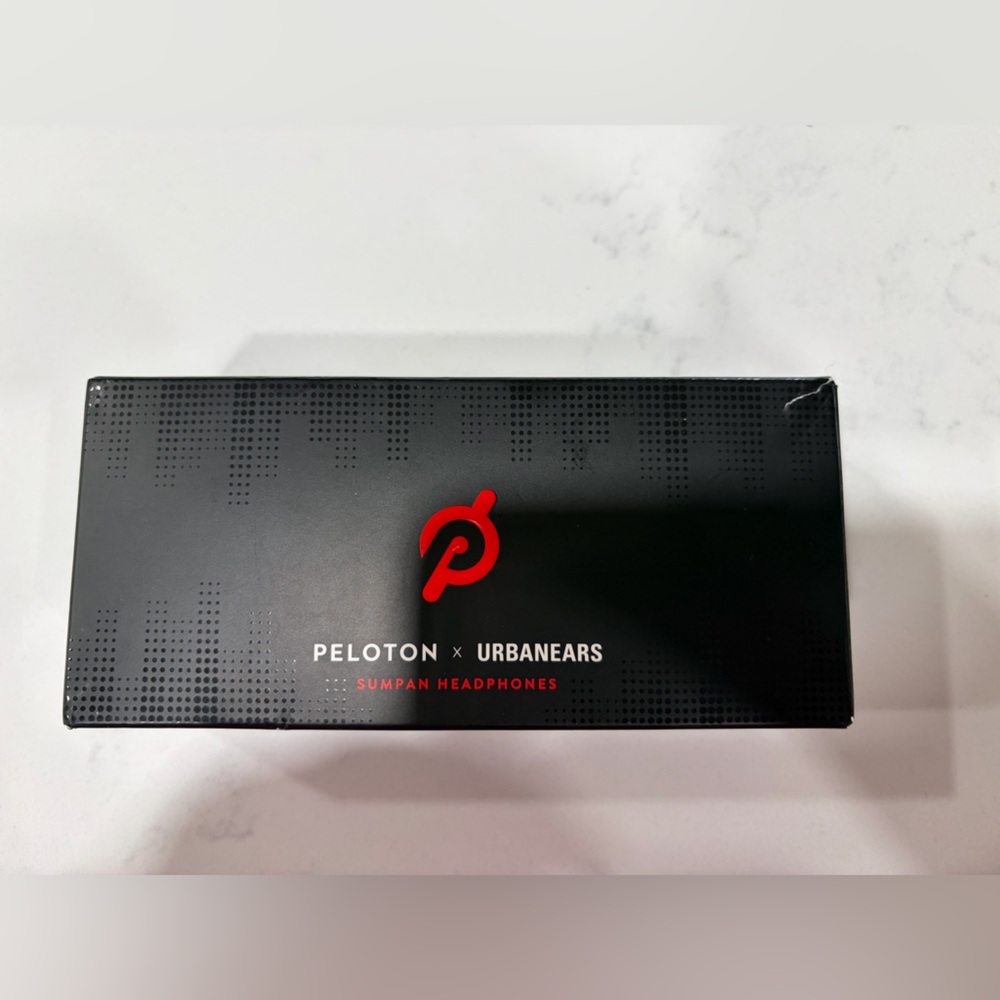 Peloton Urbanears Sumpan earbuds